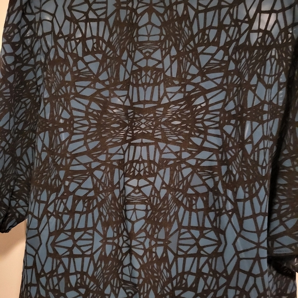 Hot Topic Duster M Blue Black - Picture 2 of 6